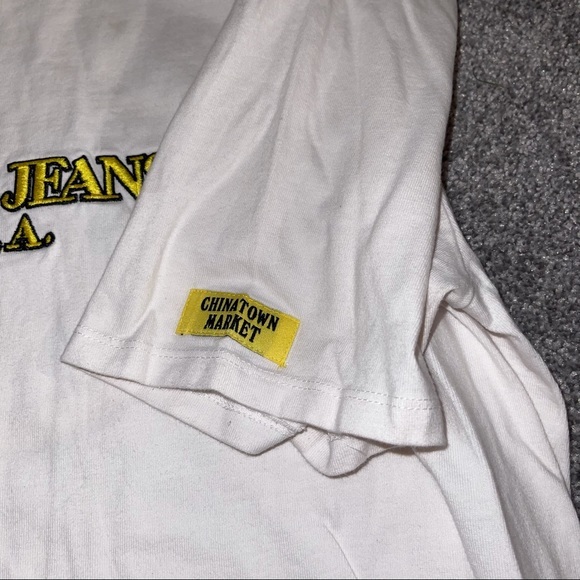 Chinatown Market X Guess Smiley Tee Small - Picture 5 of 6